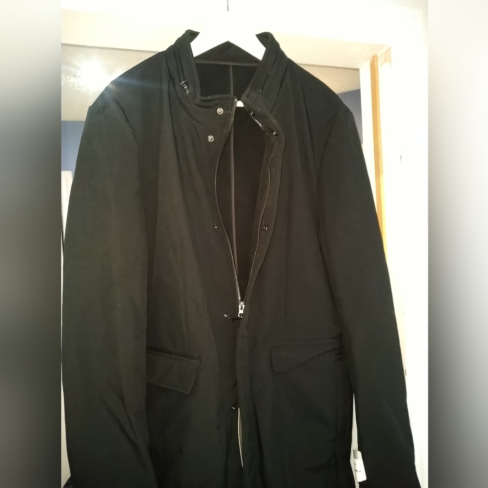 46R DKNY coat